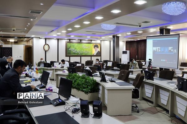 جلسه تبیین برنامه‌های سند تحول تشکیلات سازمان دانش‌آموزی در ارومیه