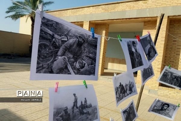 نمایشگاه میدانی شهادت در کانون فرهنگی تربیتی دلیران تنگستان