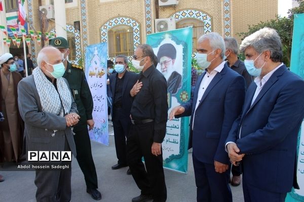 آیین زنگ ملی ایثار و مقاومت در بوشهر