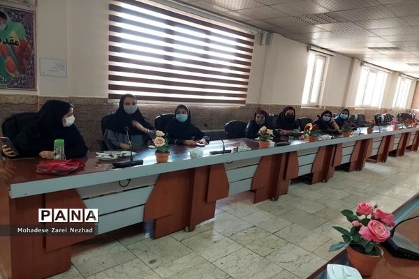 برگزاری جلسه هماهنگی با خبرنگاران پانا در شهرستان قرچک