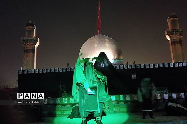 برپایی مراسم شرکت واحد اتوبوسرانی در حرم عبدالعظیم حسنی
