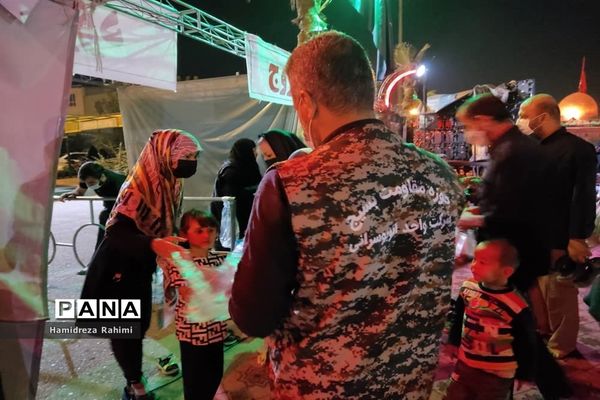 برپایی مراسم شرکت واحد اتوبوسرانی در حرم عبدالعظیم حسنی