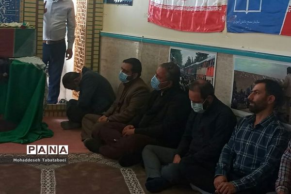 تشییع‌ پیکر مطهر دو شهید گمنام در پردیس
