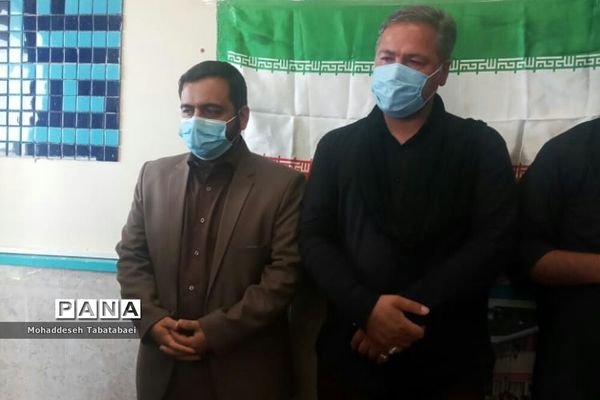 تشییع‌ پیکر مطهر دو شهید گمنام در پردیس