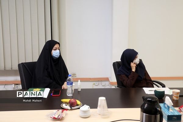 نشست هم‌اندیشی رابطین ارزیابی استان‌ها