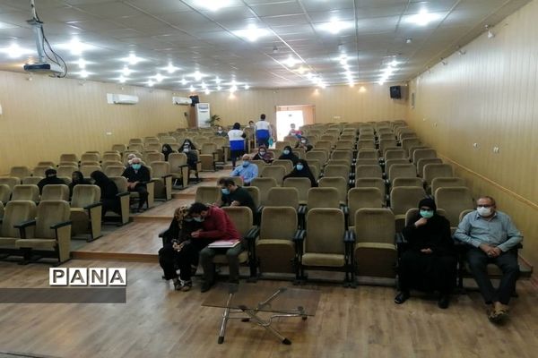 واکسیناسیون بیماران خاص در شبکه بهداشت و درمان شهرستان امیدیه