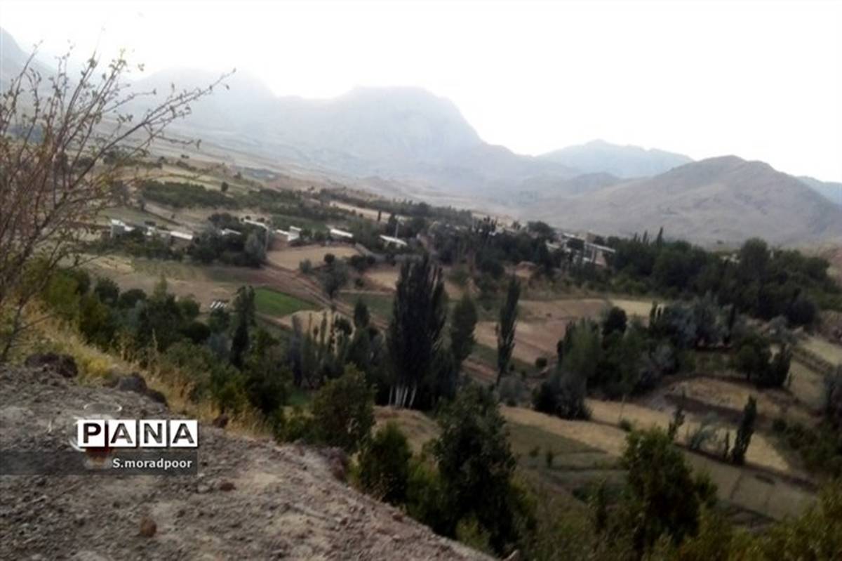 روستای قلعه رشید گرفتار در کرونا