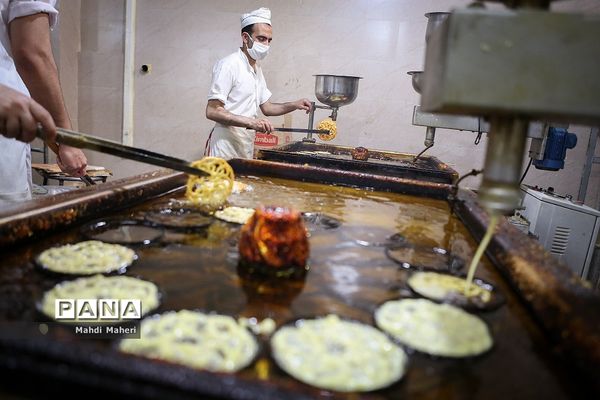 کارگاه تهیه زولبیا و بامیه