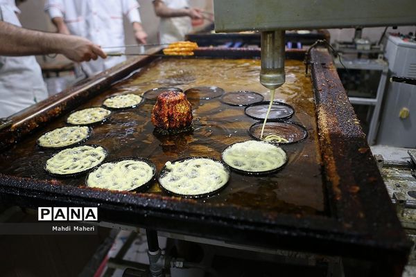 کارگاه تهیه زولبیا و بامیه