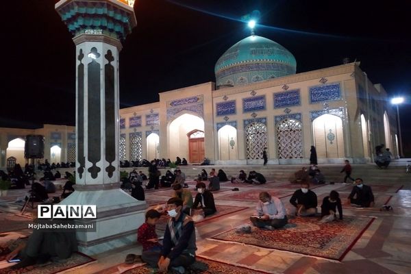 برگزاری مراسم شب نوزدهم رمضان از زیارتگاه شهید آیت الله مدرس