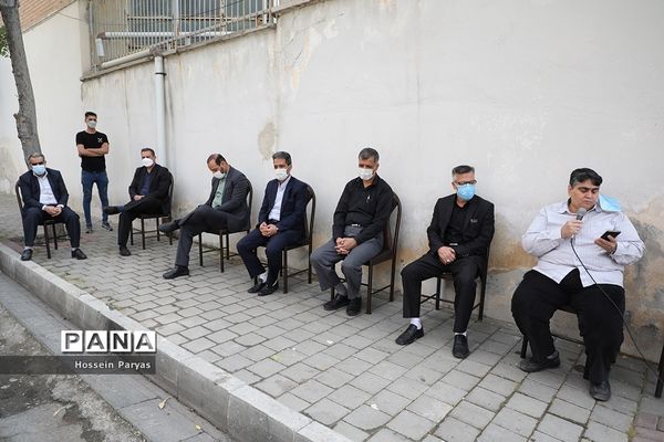 مراسم گلباران محل شهادت شهید مطهری و گرامیداشت روز معلم