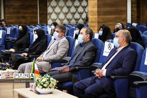 آیین بزرگداشت مقام معلم