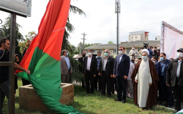 اهتزاز پرچم فلسطین در رشت و برپایی رزمایش مواسات با حضور استاندار گیلان