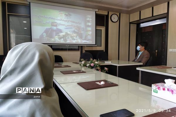 تجلیل از معلمان و دانش‌آموزان پیشتاز در سازمان دانش‌آموزی کهگیلویه و بویراحمد