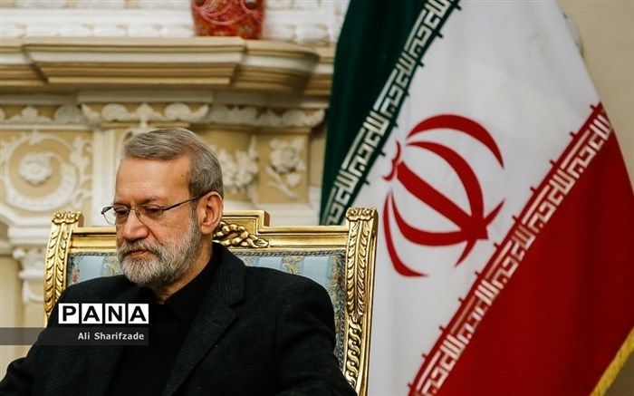 آیا علی لاریجانی در انتخابات ثبت‌نام می‌کند؟