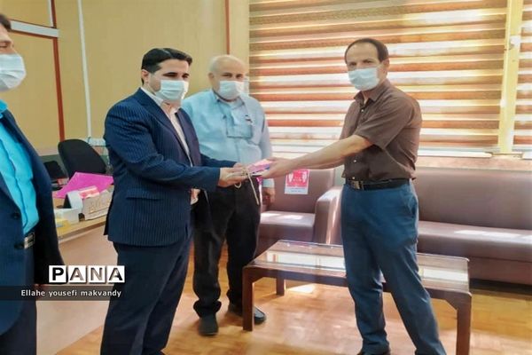 مراسم تجلیل از خانواده های معظم  شهدای فرهنگی  شهرستان امیدیه