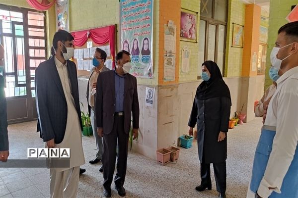 بازدید مدیرکل آموزش و پرورش سیستان و بلوچستان ازحوزه‌های امتحانی