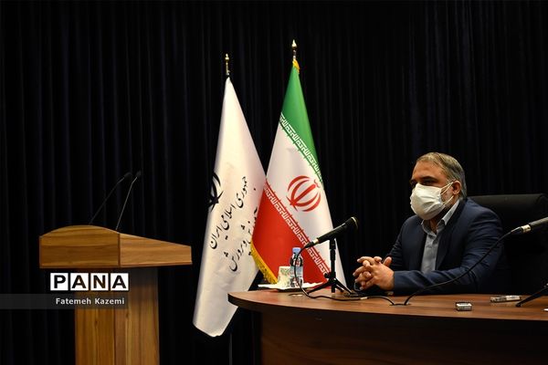 نشست خبری ثبت نام مدارس در سال تحصیلی ۱۴۰۰-۱۴۰۱