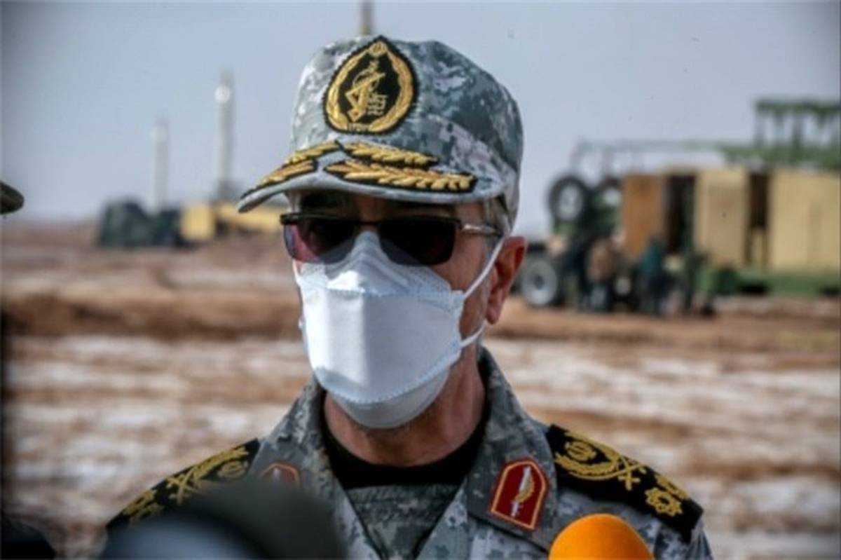 باقری: ایران می‌تواند هزاران موشک و پهپاد را آماده بهره‌برداری کند