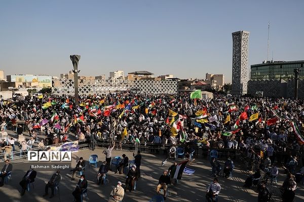 تجمع حمایت از مردم فلسطین در میدان امام حسین(ع)