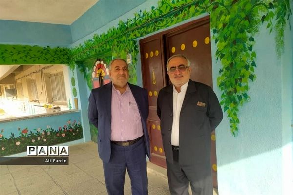 بازدید مدیر آموزش و پرورش شهرستان بوشهر از حوزه امتحانات نهایی