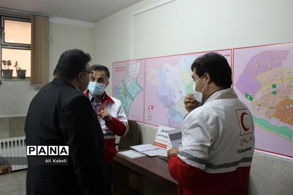 نشست اعضای شورای مدیران هلال احمر با رئیس دفتر فدراسیون صلیب سرخ  جهانی  در ایران
