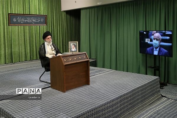 ارتباط تصویری نمایندگان مجلس شورای اسلامی با رهبر انقلاب