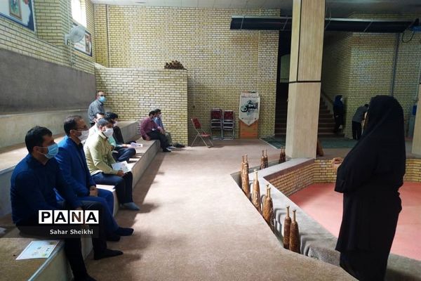 برگزاری نشست توجیهی پایگاه‌های تابستانی معاونان پرورشی آموزش و پرورش ملارد