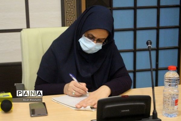 دیدار وزیر آموزش و پرورش با نمایندگان تشکل‌های دانش‌آموزی استان بوشهر