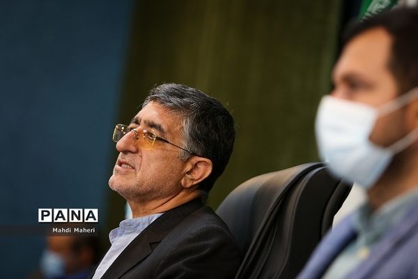 نشست خبری رئیس هیات مرکزی نظارت بر انتخابات شوراهای اسلامی کشور