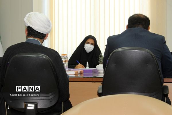 جلسه قطبی مسئولان دبیرخانه طرح دانش‌آموز تراز انقلاب اسلامی  استان بوشهر