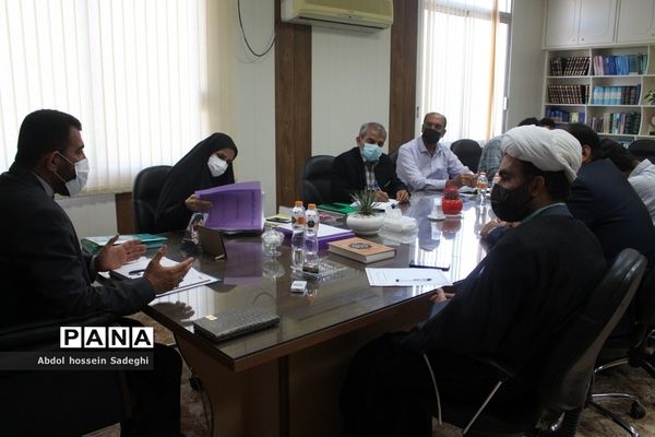 جلسه قطبی مسئولان دبیرخانه طرح دانش‌آموز تراز انقلاب اسلامی  استان بوشهر