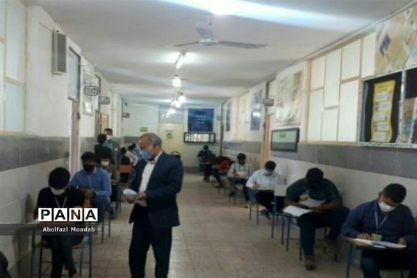 برگزاری امتحانات شبه نهایی پایه دوازدهم مدارس شهید اشرفی اصفهانی  و حضرت معصومه (س)