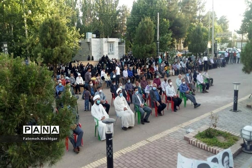 جشن پیروزی ابراهیم رئیسی در انتخابات ریاست جمهوری در قاین