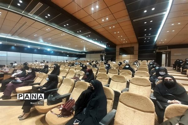 نشست روشنگری فرهنگیان نواحی ۴ گانه اهواز حمیدیه باوی وکارون