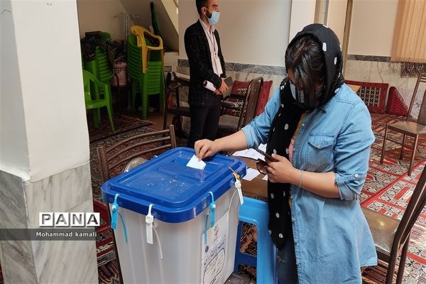 حضور پر شور روستاییان در انتخابات ۱۴۰۰