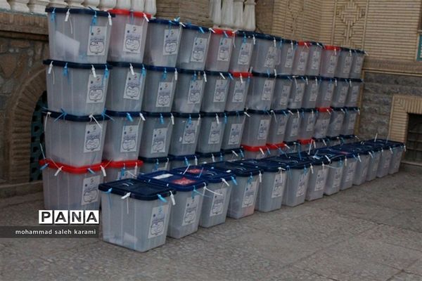 جمع آوری صندوقهای رای در کرمان