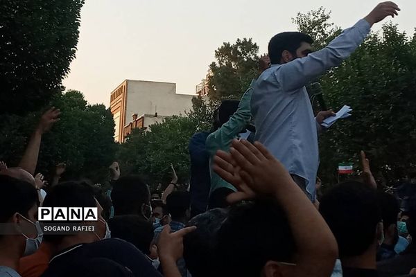 مراسم چهارپایه‌خوانی در شهرری