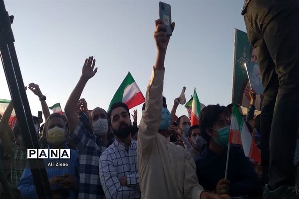 جشن مردم مشهد برای پیروزی رئیس جمهوری منتخب