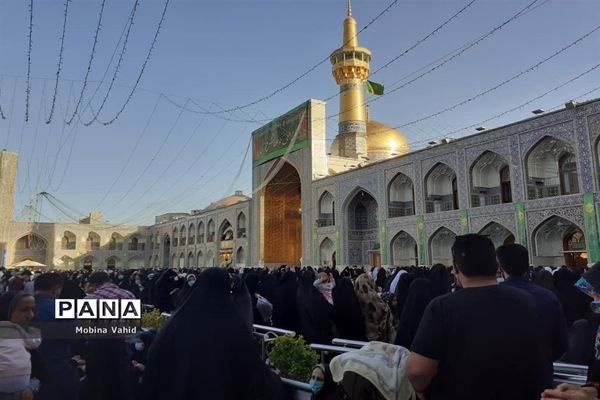 جشن میلاد امام رضا(ع) در مشهد مقدس