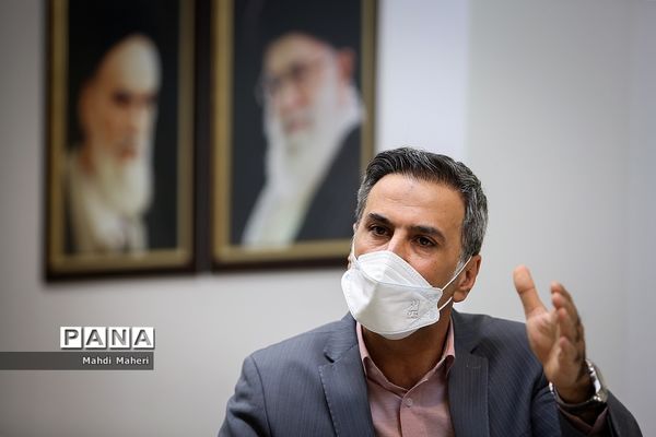 برگزاری جلسه طرح ساماندهی لباس فرم دانش آموزی برای سال تحصیلی جدید