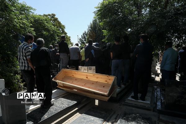 مراسم تشییع پیکر خبرنگاران فقید ایسنا و ایرنا