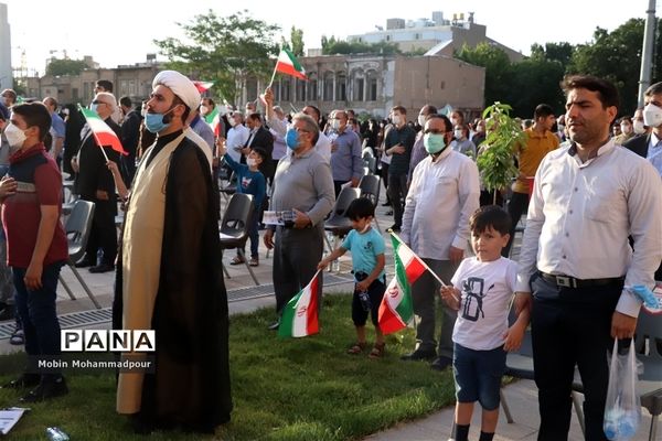 جشن میلاد امام رضا (ع) و پیروزی ملت بزرگ ایران در تبریز