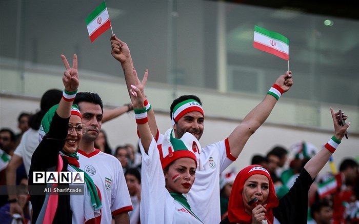تعداد تماشاگرهای ایرانی دیدار امارات و ایران مشخص شد