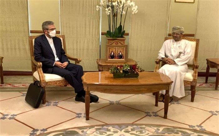 گفت‌وگوی معاون سیاسی وزیر خارجه ایران با وزیر خارجه عمان