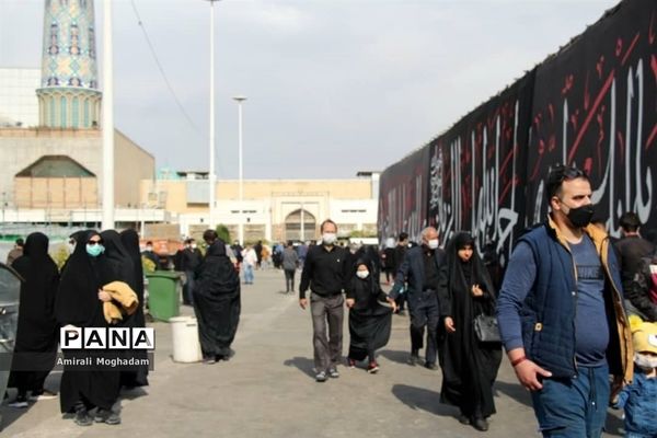 راهپیمایی عزاداران  امام رضا علیه السلام به سمت بارگاه مطهر رضوی