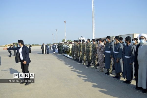 سفر رییس جمهوری به استان بوشهر و استقبال مردم در فرودگاه بوشهر