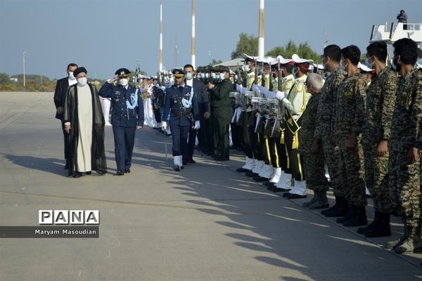 سفر رییس جمهوری به استان بوشهر و استقبال مردم در فرودگاه بوشهر