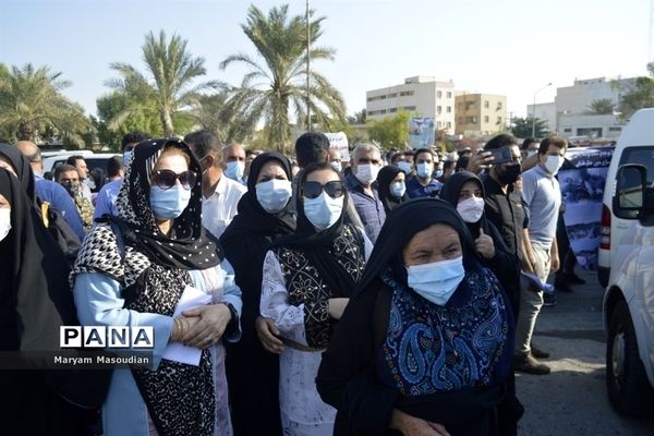 سفر رییس جمهوری به استان بوشهر و استقبال مردم در فرودگاه بوشهر