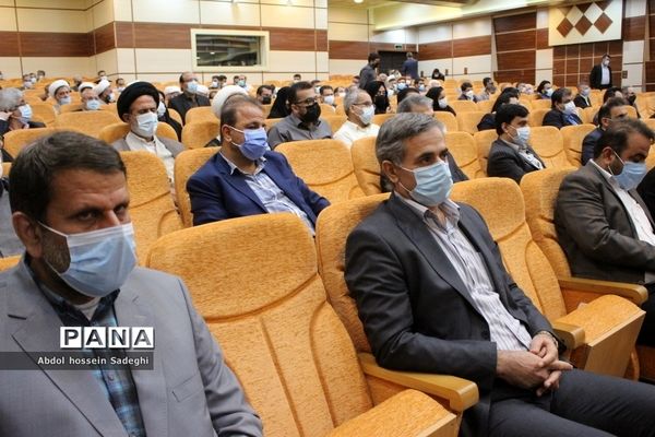 جلسه شورای اداری استان بوشهر با حضور رئیس جمهوری